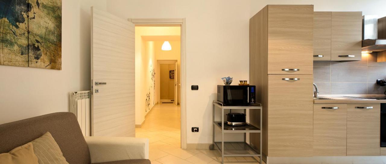 Le Corti Di Napoli Apartments Eksteriør bilde